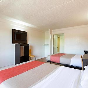 Quadruple Room Non-Smoking